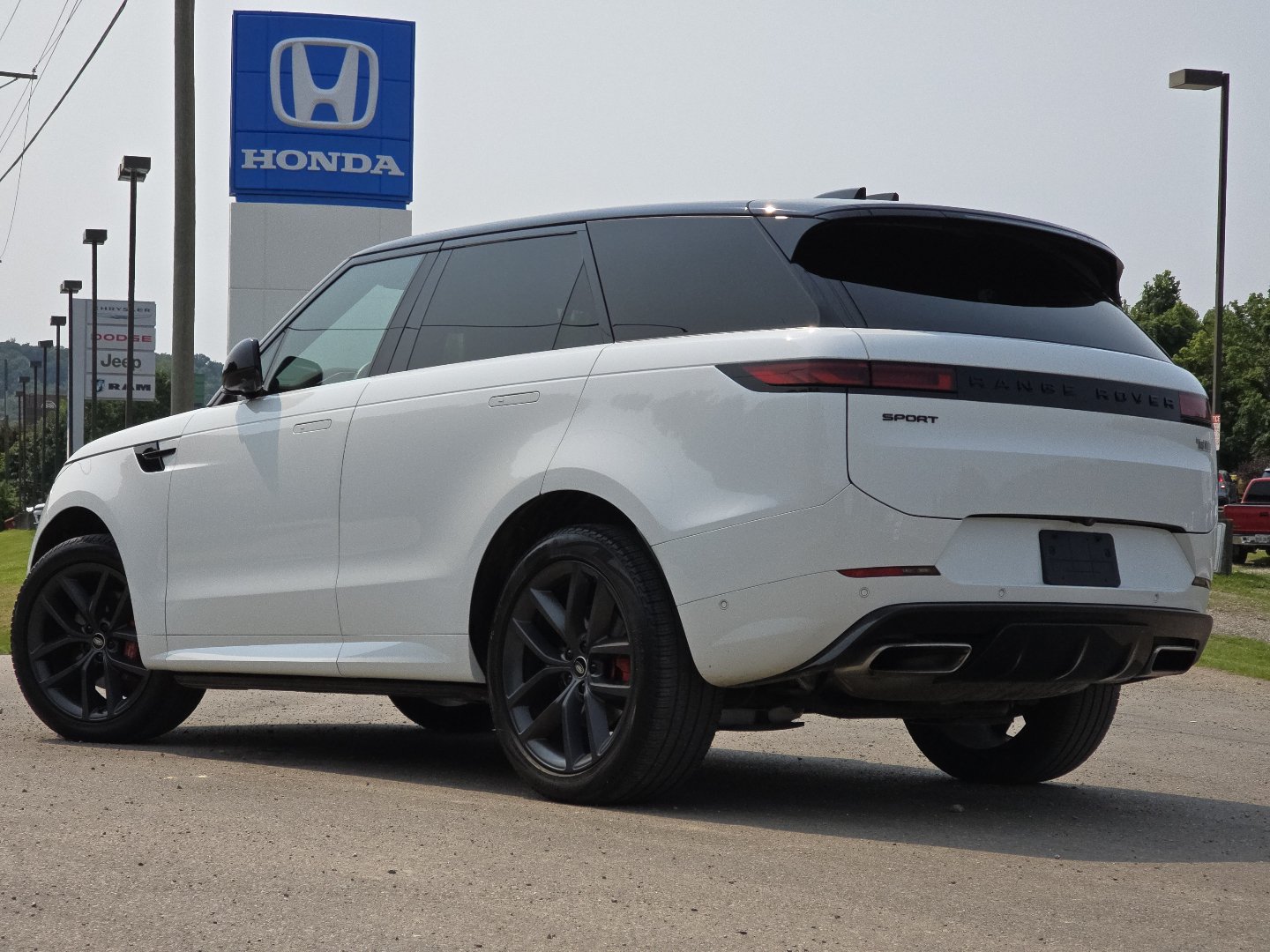 2024 Land Rover Range Rover Sport SE Dynamic - Photo 17