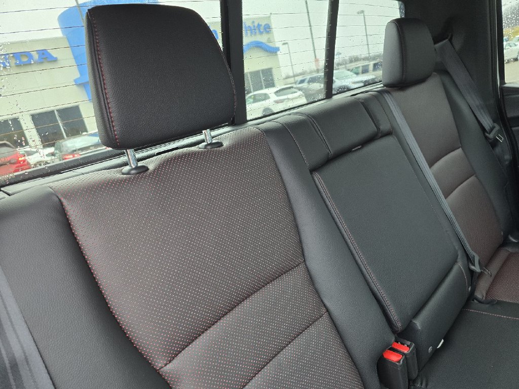 2026 Honda Ridgeline Black Edition - Photo 16
