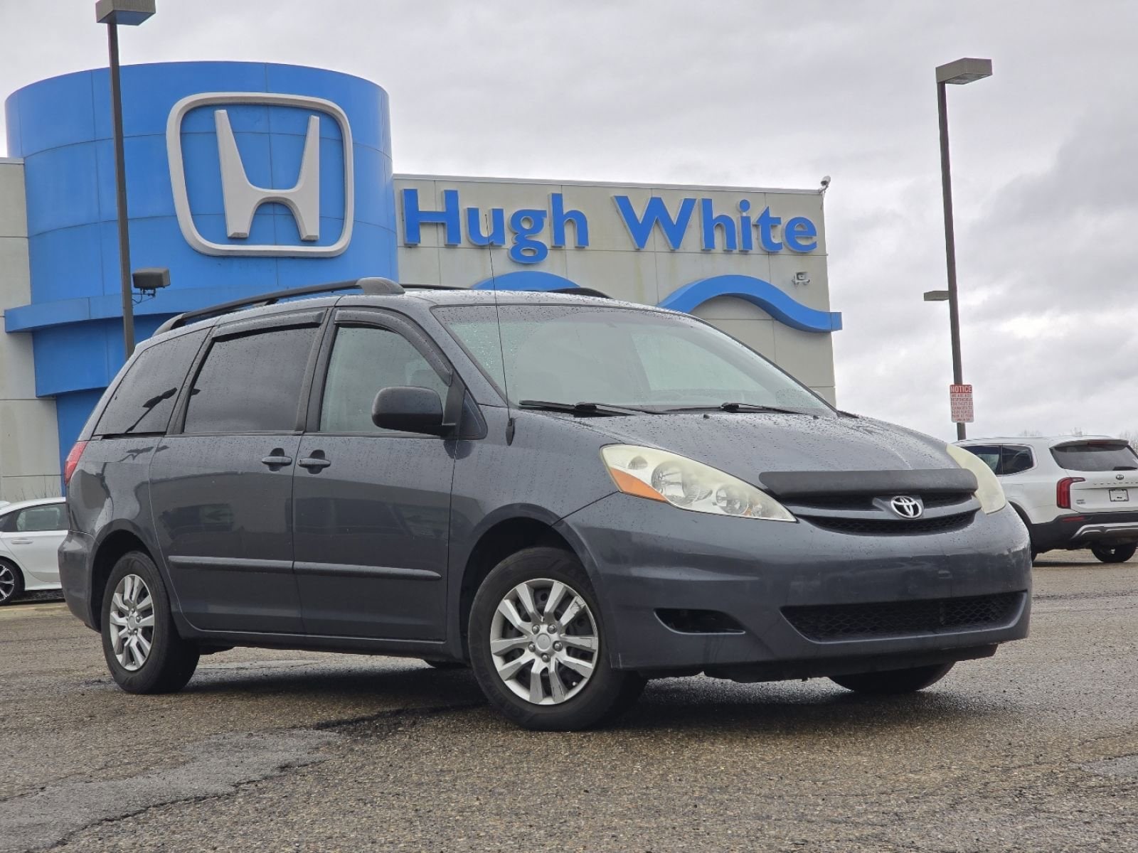 Used 2010 Toyota Sienna LE with VIN 5TDKK4CCXAS310218 for sale in Athens, OH