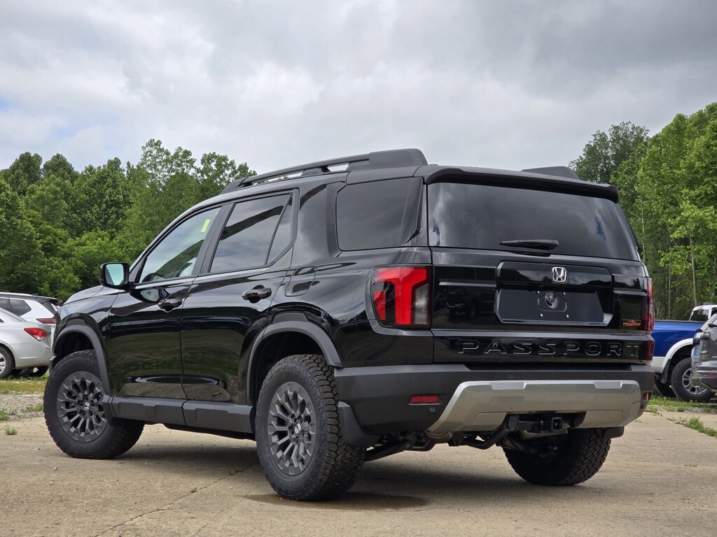 2026 Honda Passport TrailSport photo 2
