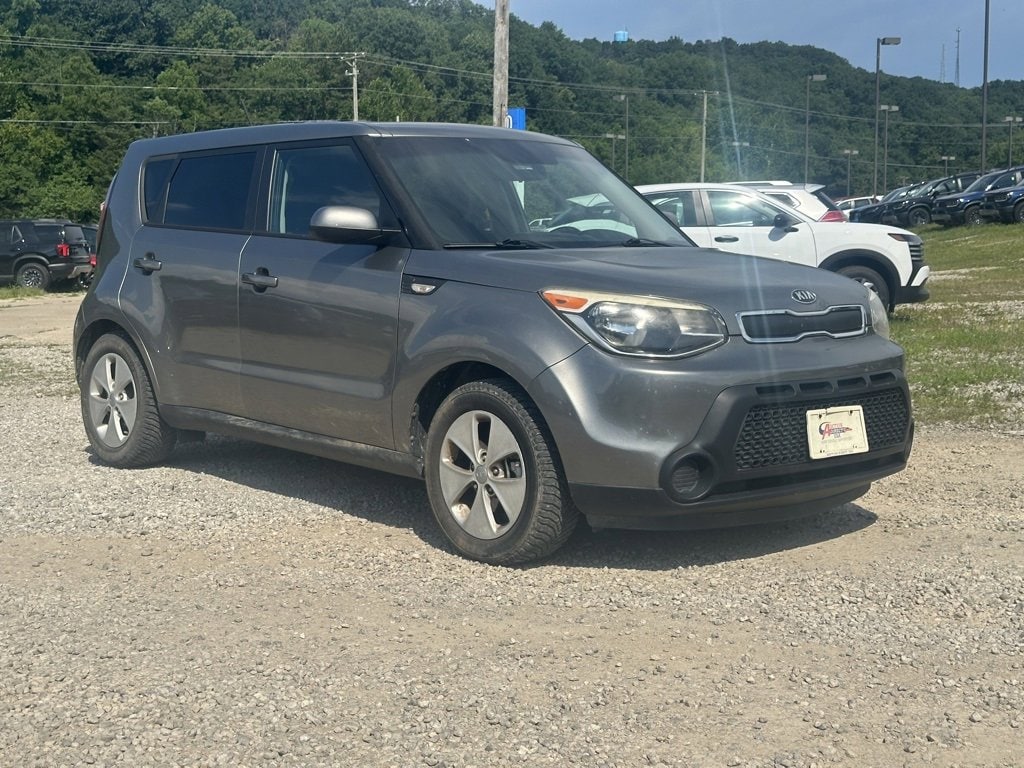 Used 2014 Kia Soul Base with VIN KNDJN2A20E7011774 for sale in Athens, OH