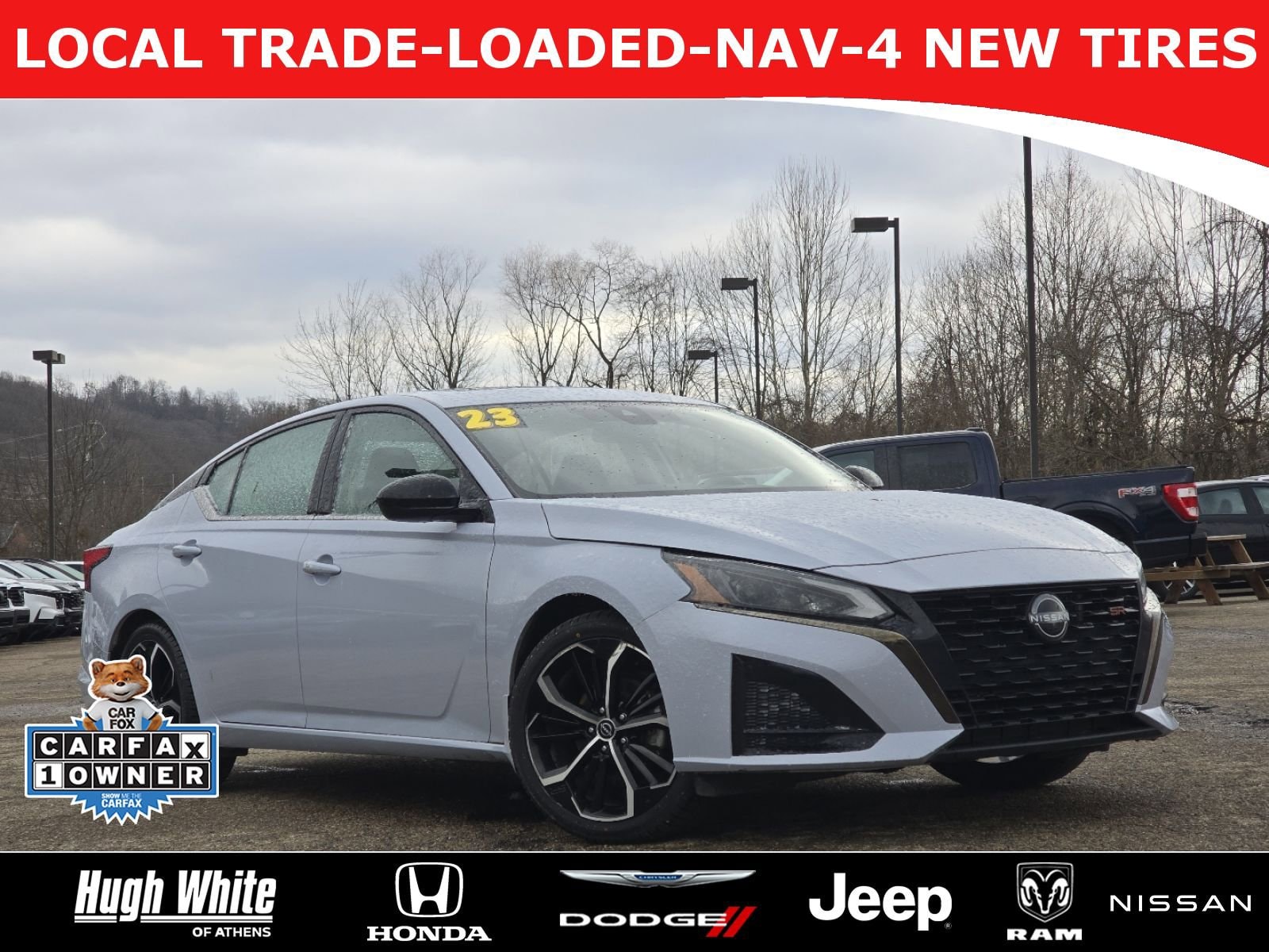 2023 Nissan Altima SR's photo