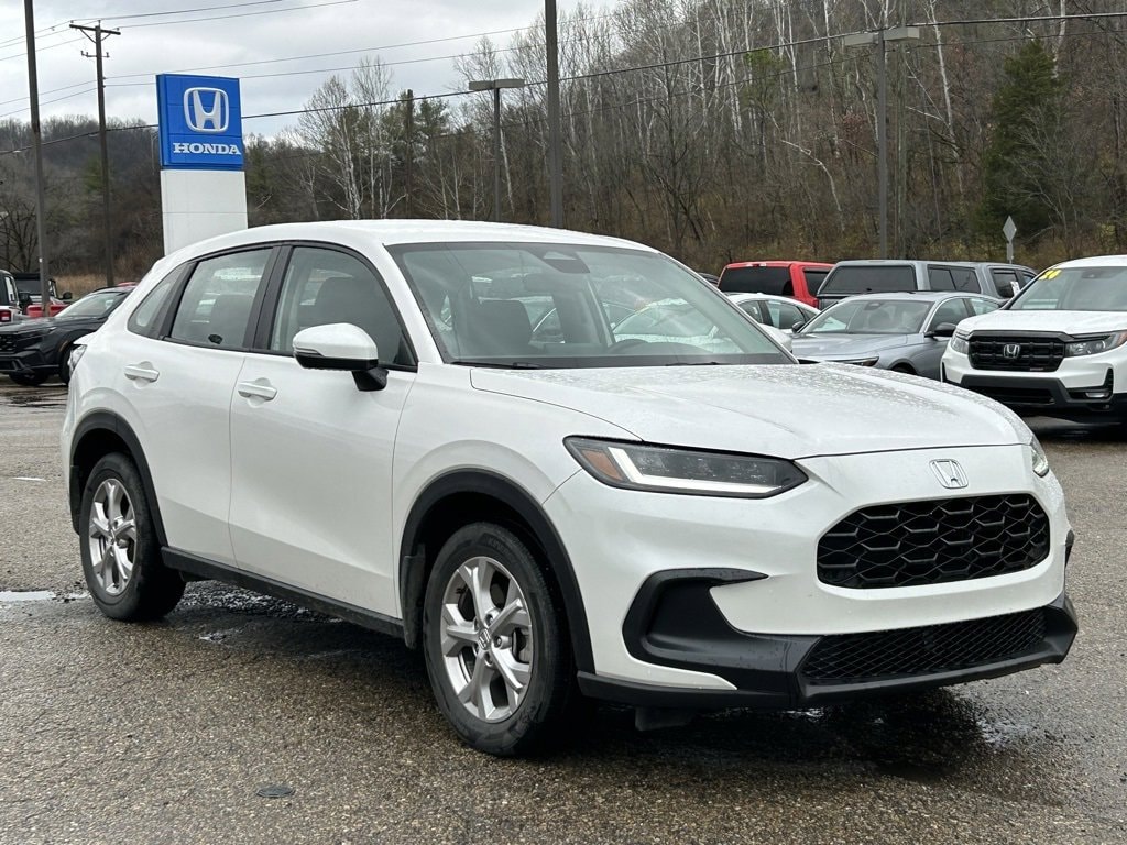 2024 Honda HR-V LX's photo