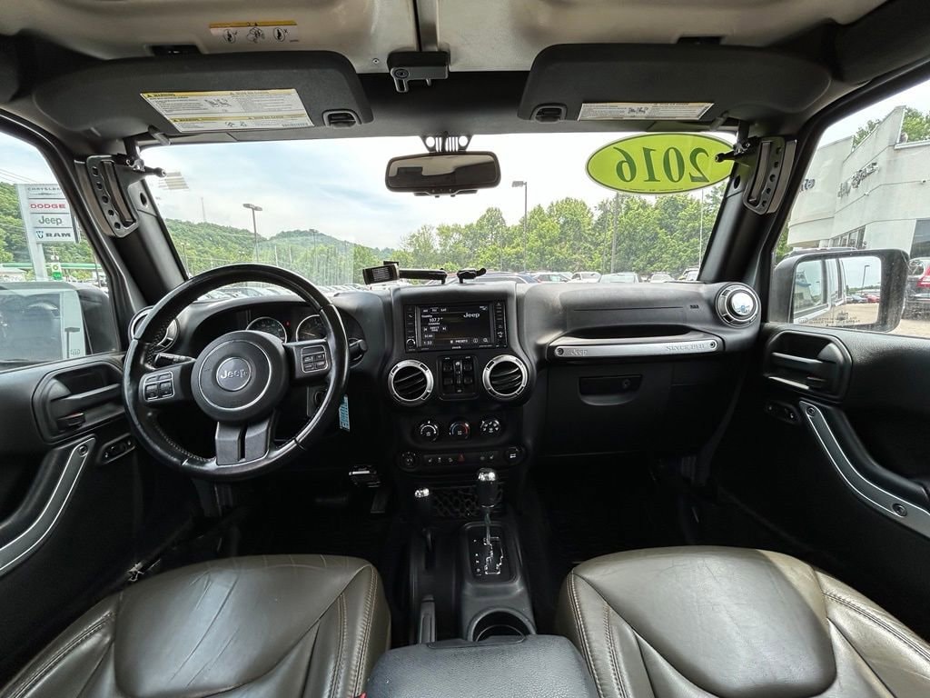 2016 Jeep Wrangler Unlimited Sahara - Photo 7