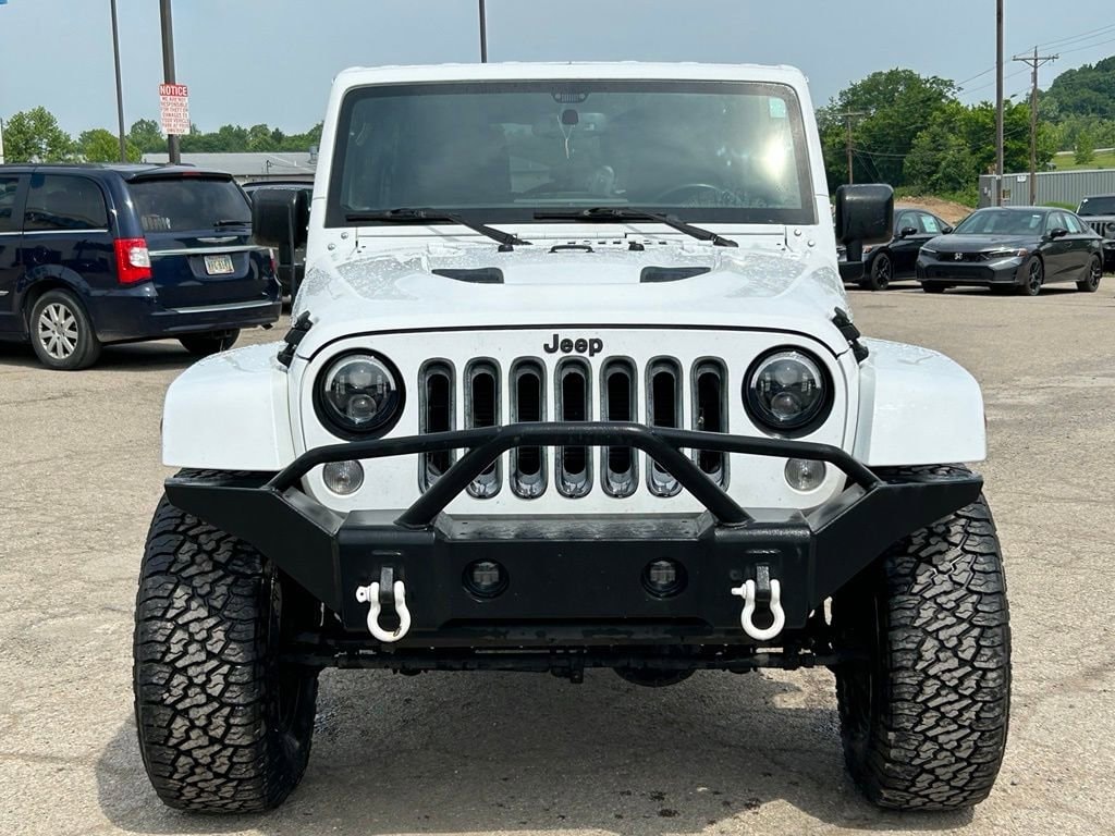 Used 2015 Jeep Wrangler Unlimited Sahara 4x4 SUV