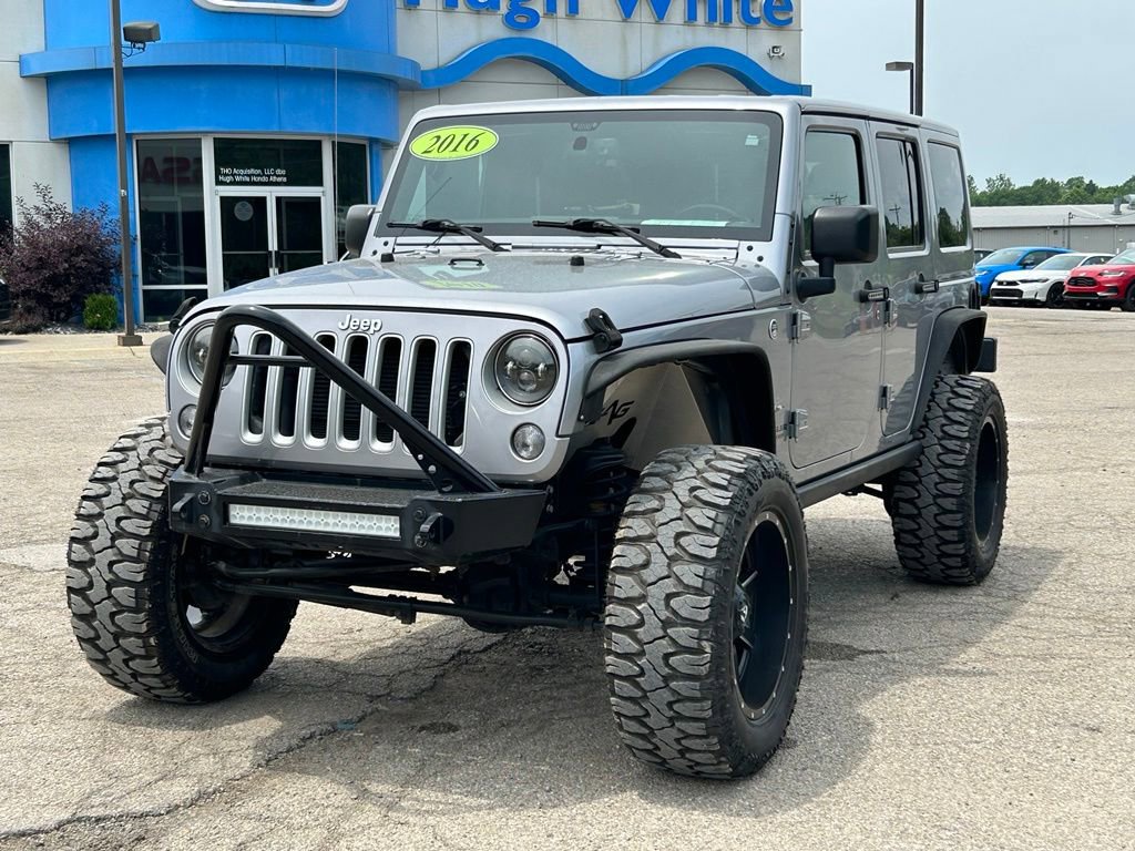 2016 Jeep Wrangler Sahara's photo