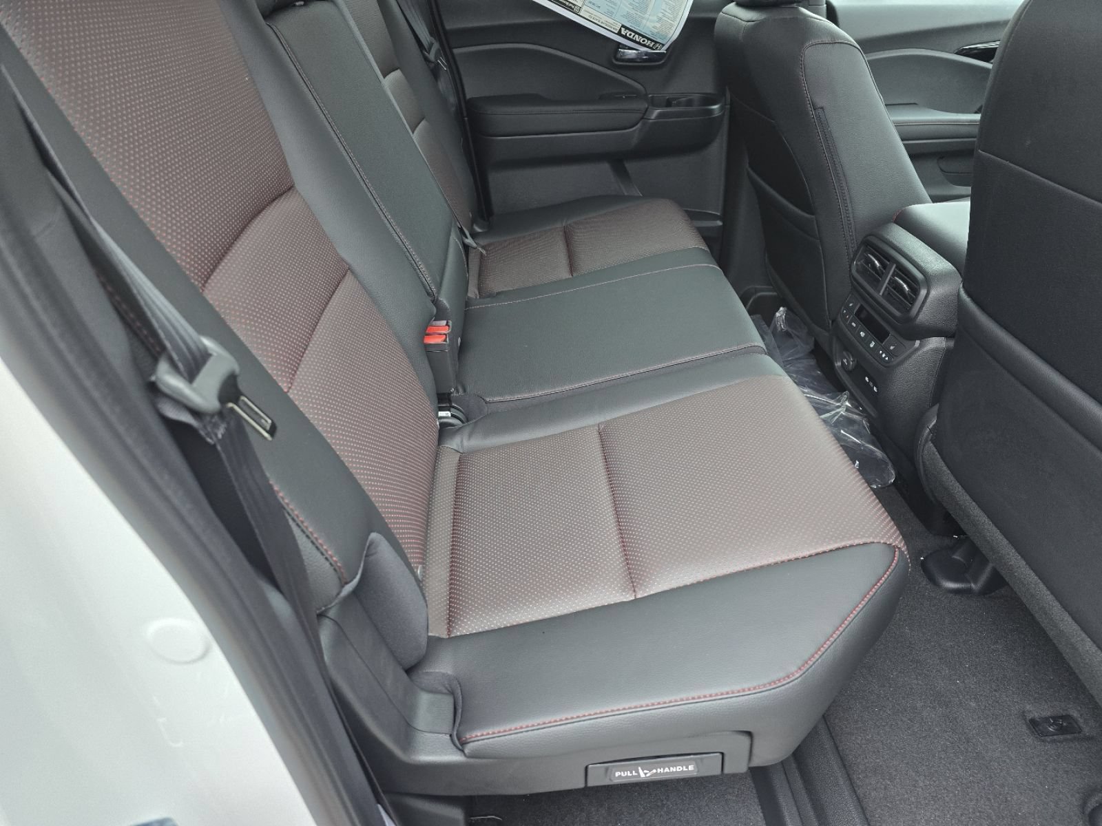 2026 Honda Ridgeline Black Edition - Photo 15