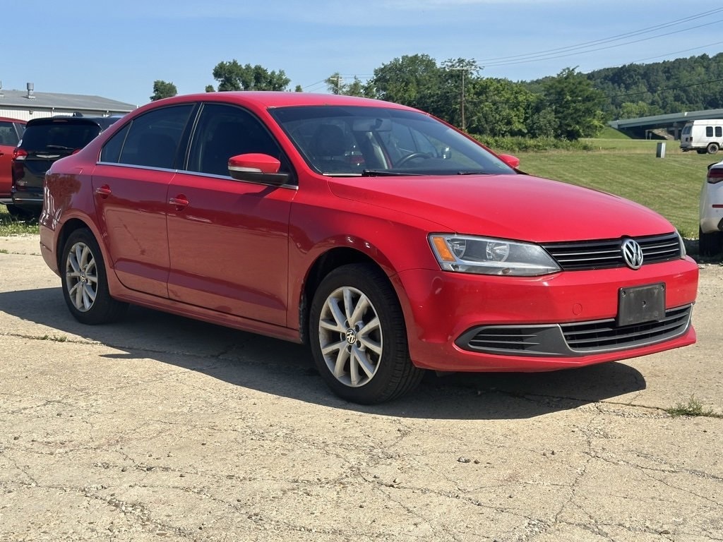 Used 2013 Volkswagen Jetta SE with VIN 3VWDP7AJ7DM211581 for sale in Athens, OH