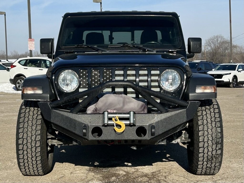 Used 2020 Jeep Gladiator Sport Truck Crew Cab