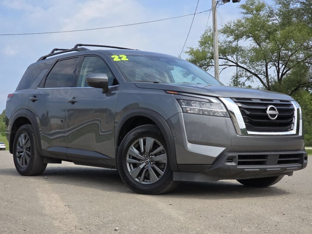 Used 2022 Nissan Pathfinder SV SUV