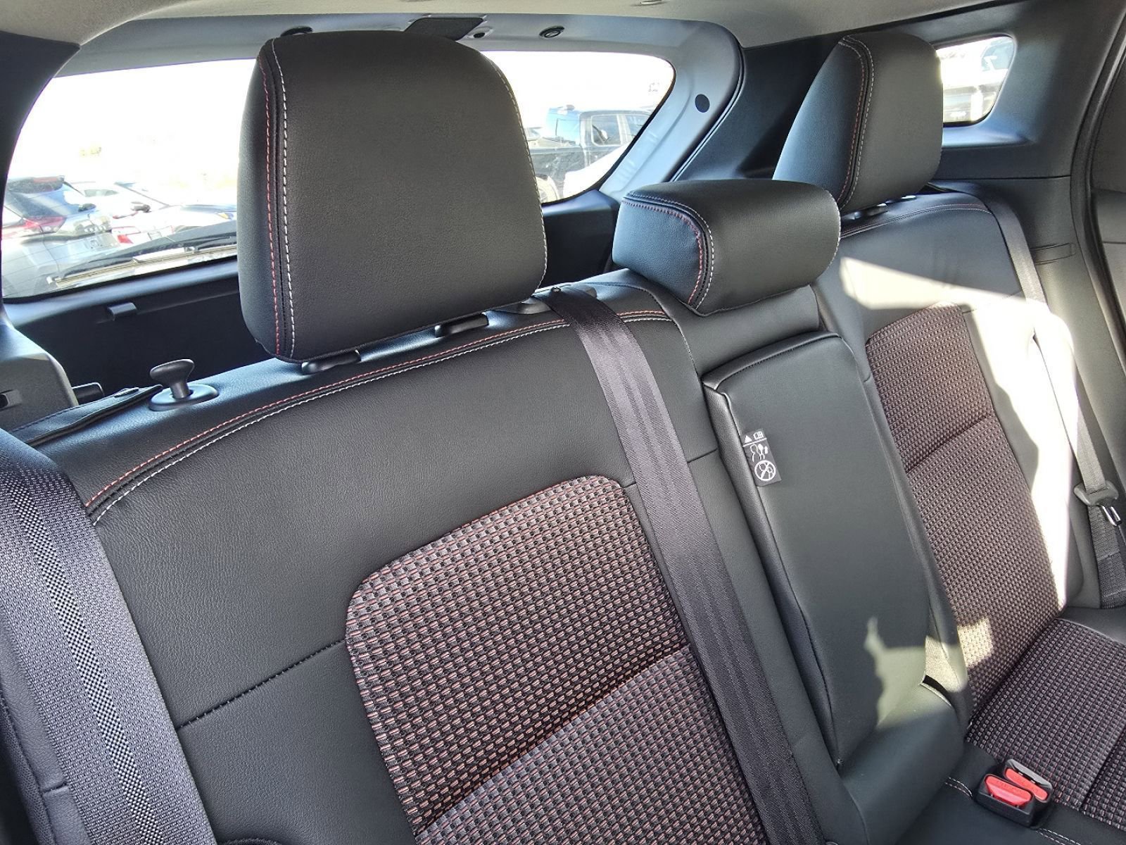 2026 Nissan KICKS SR AWD - Photo 12