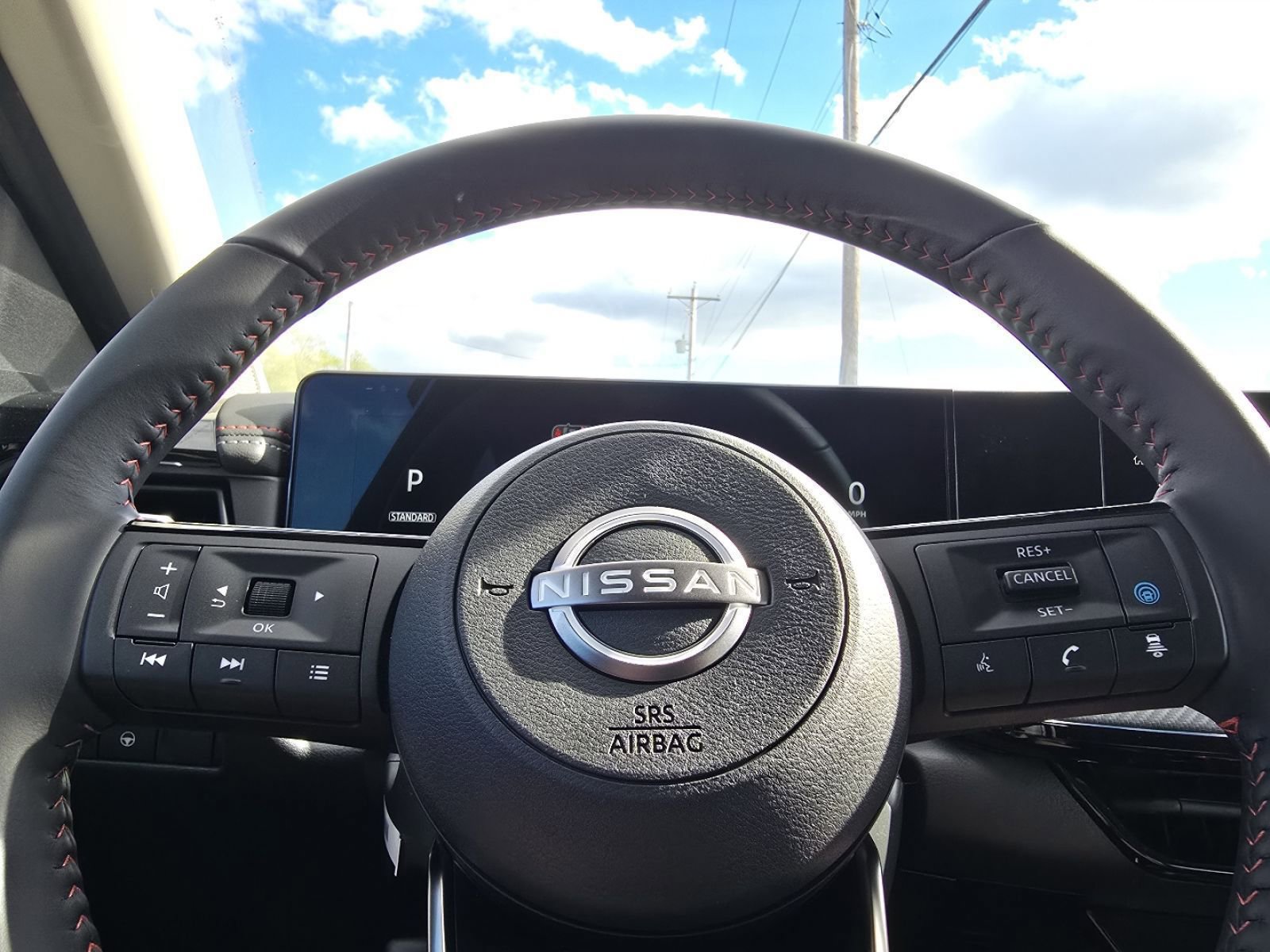 2026 Nissan KICKS SR AWD - Photo 14