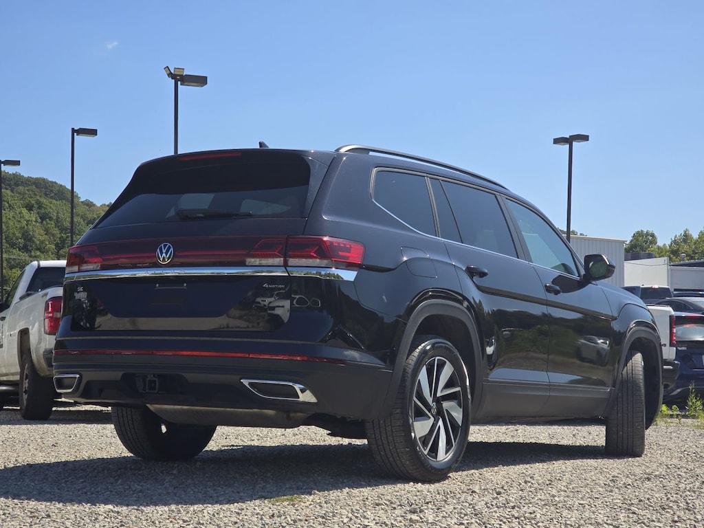 2024 Volkswagen Atlas SE Technology photo 4