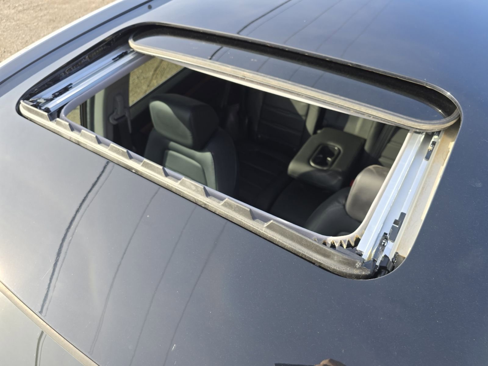 2024 Honda CR-V EX-L photo 2