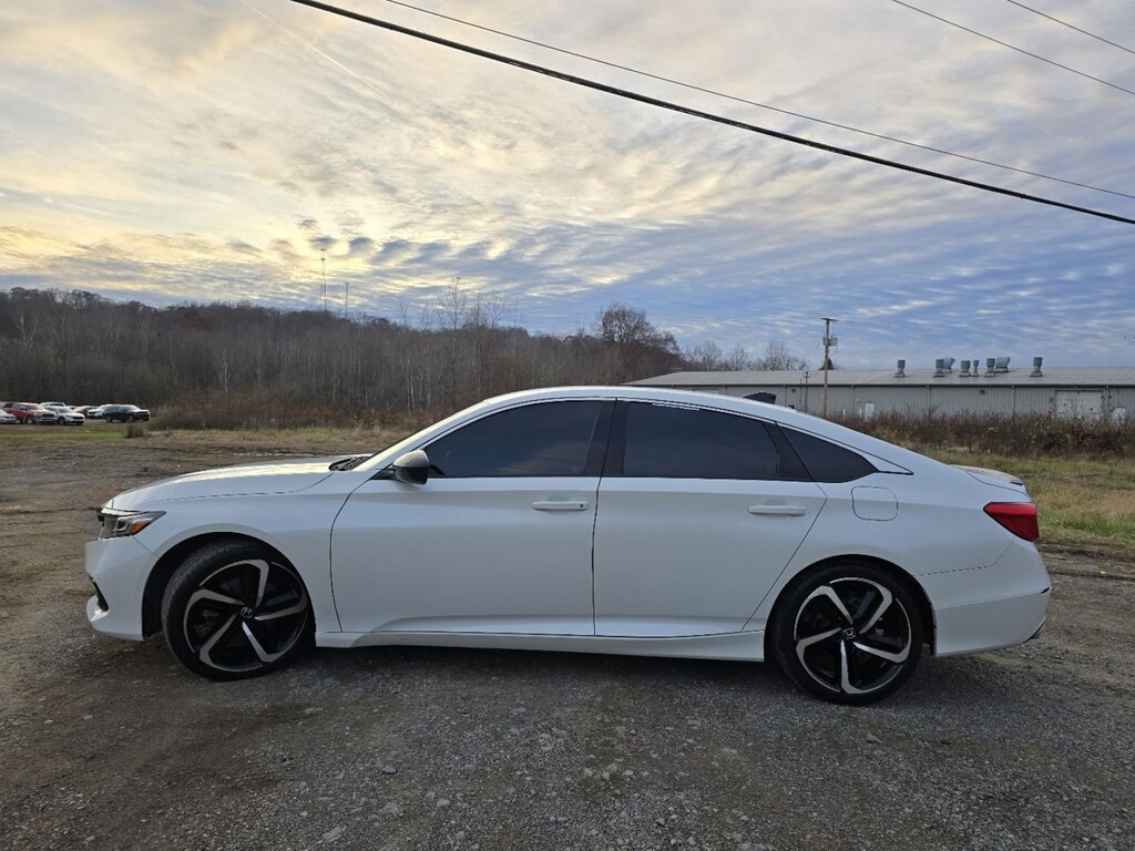 2022 Honda Accord Sport 1.5T photo 2