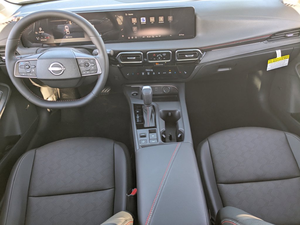 2026 Nissan Sentra SR - Photo 12