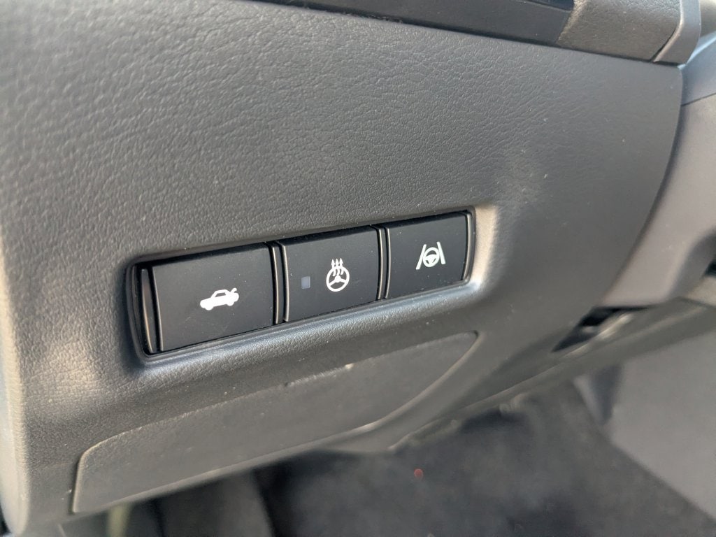 2026 Nissan Sentra SR - Photo 23
