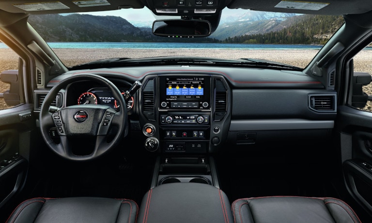 2022 TITAN infotainment system and dashboard