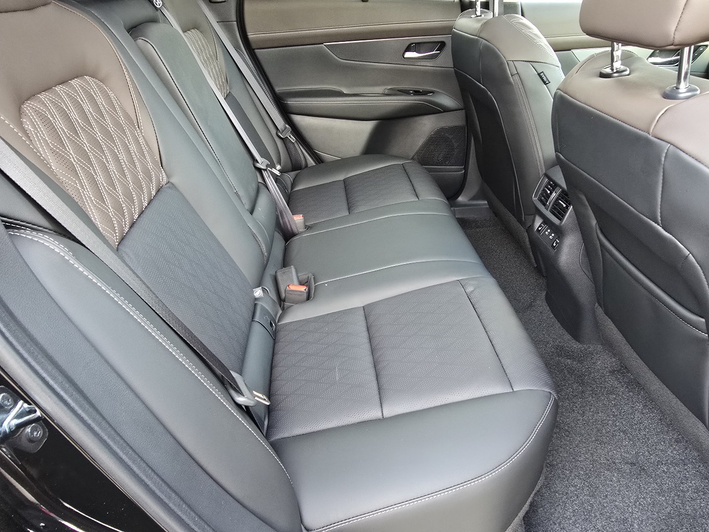 2026 Nissan Murano Platinum - Photo 13