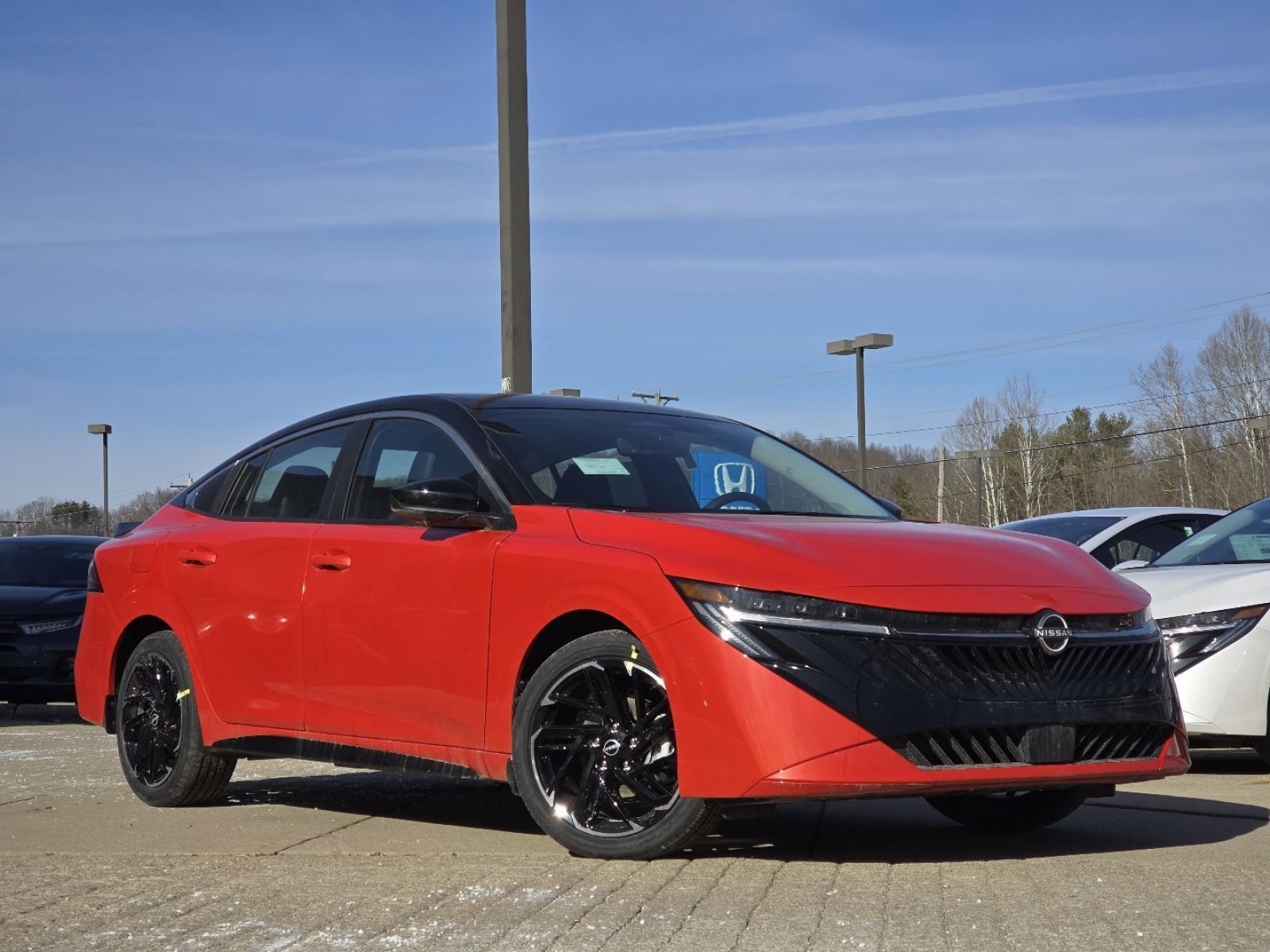 2026 Nissan Sentra SR - Photo 2