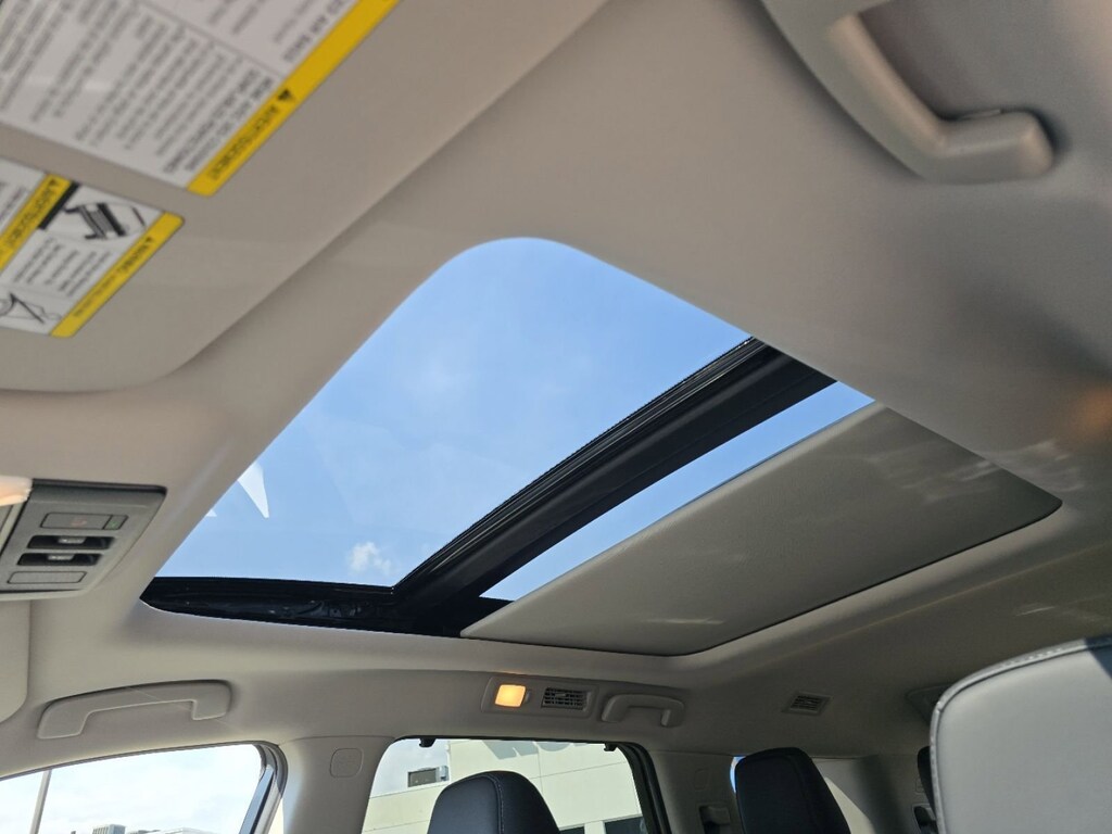 New 2026 Nissan Pathfinder SL SUV