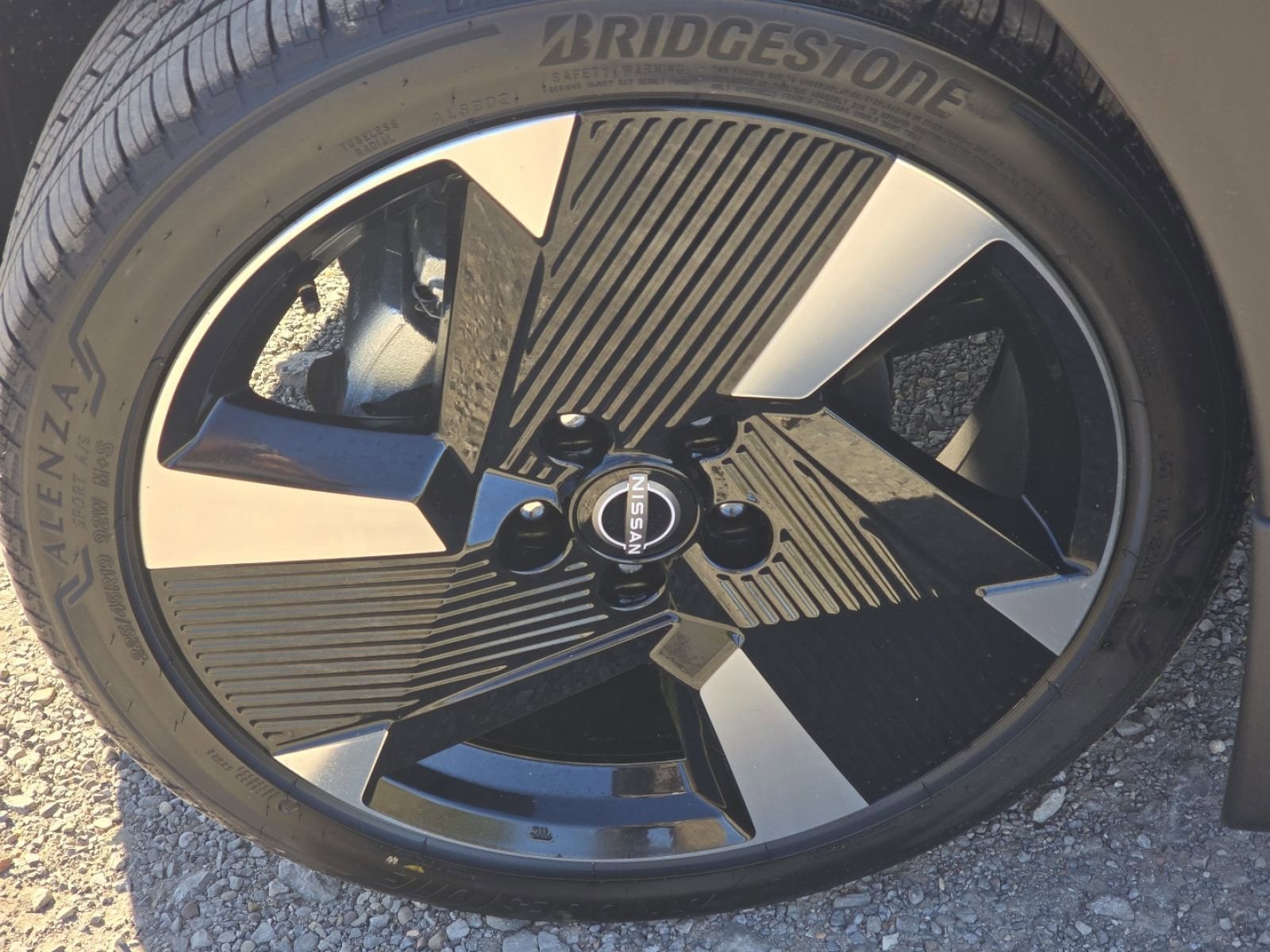 2026 Nissan KICKS SR AWD - Photo 18