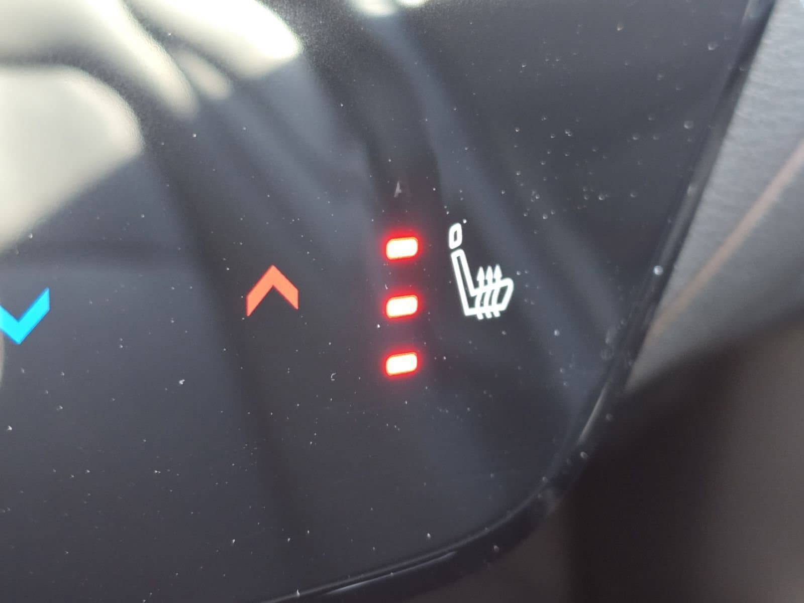2026 Nissan Sentra SR - Photo 4