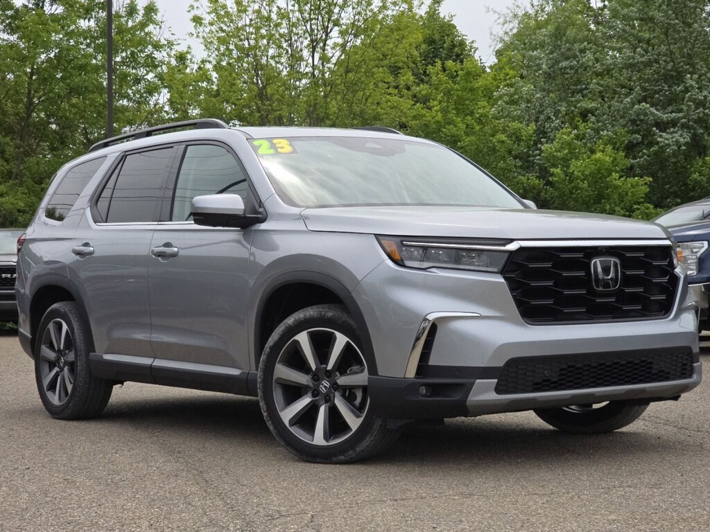 Used 2023 Honda Pilot Elite SUV