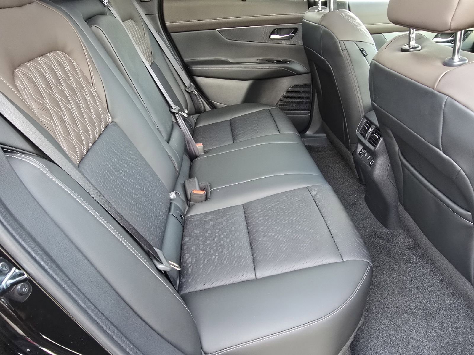 2026 Nissan Murano Platinum - Photo 13