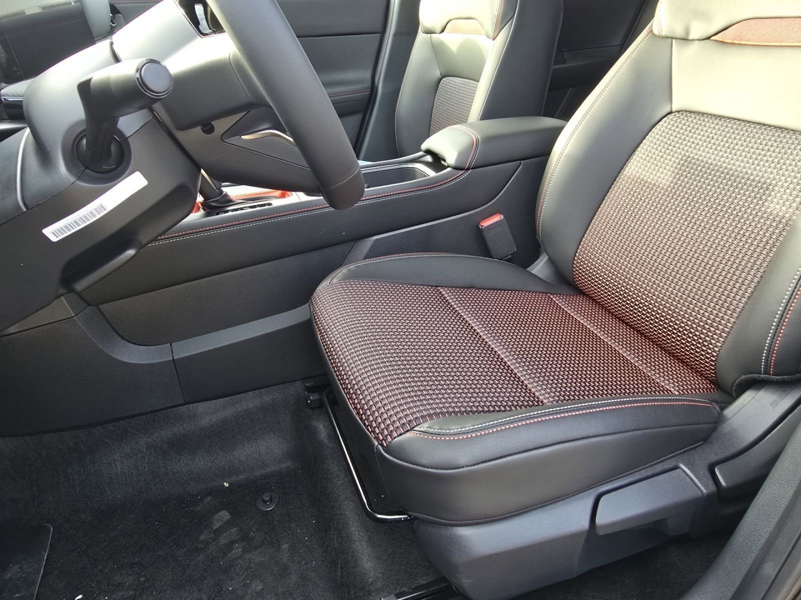 2026 Nissan KICKS SR AWD - Photo 14