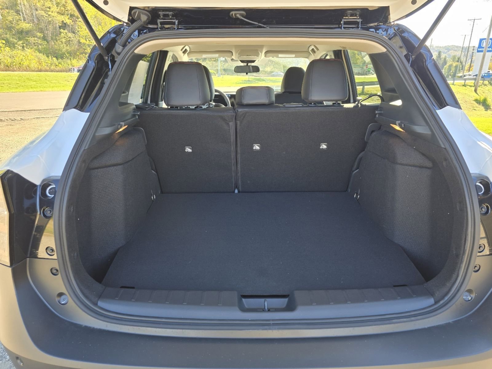 2026 Nissan KICKS SR AWD - Photo 10