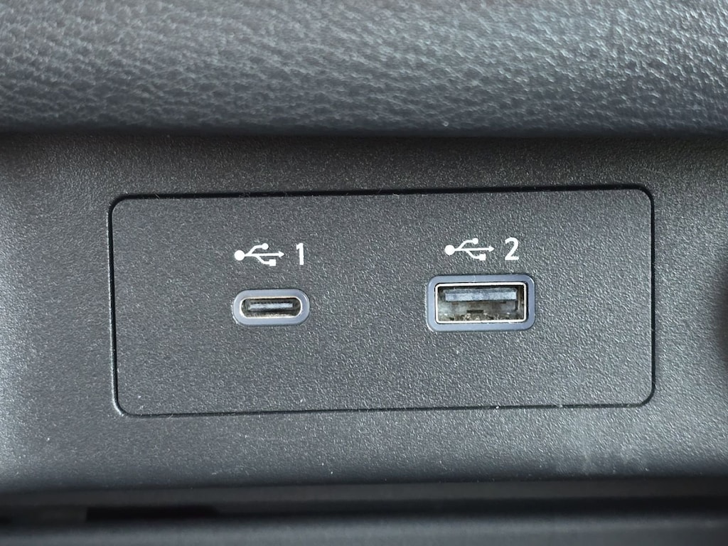 Used 2023 Nissan Rogue SV SUV