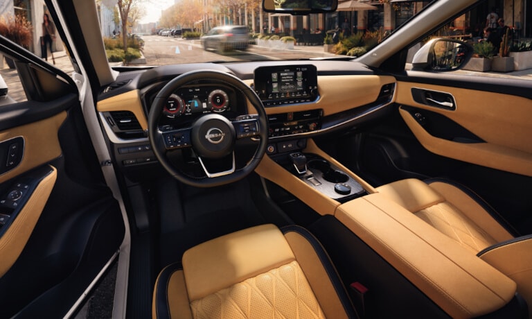 2023 Nissan Rogue interior front