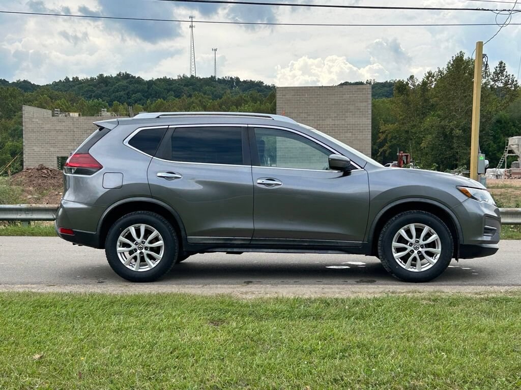 Used 2018 Nissan Rogue SV SUV
