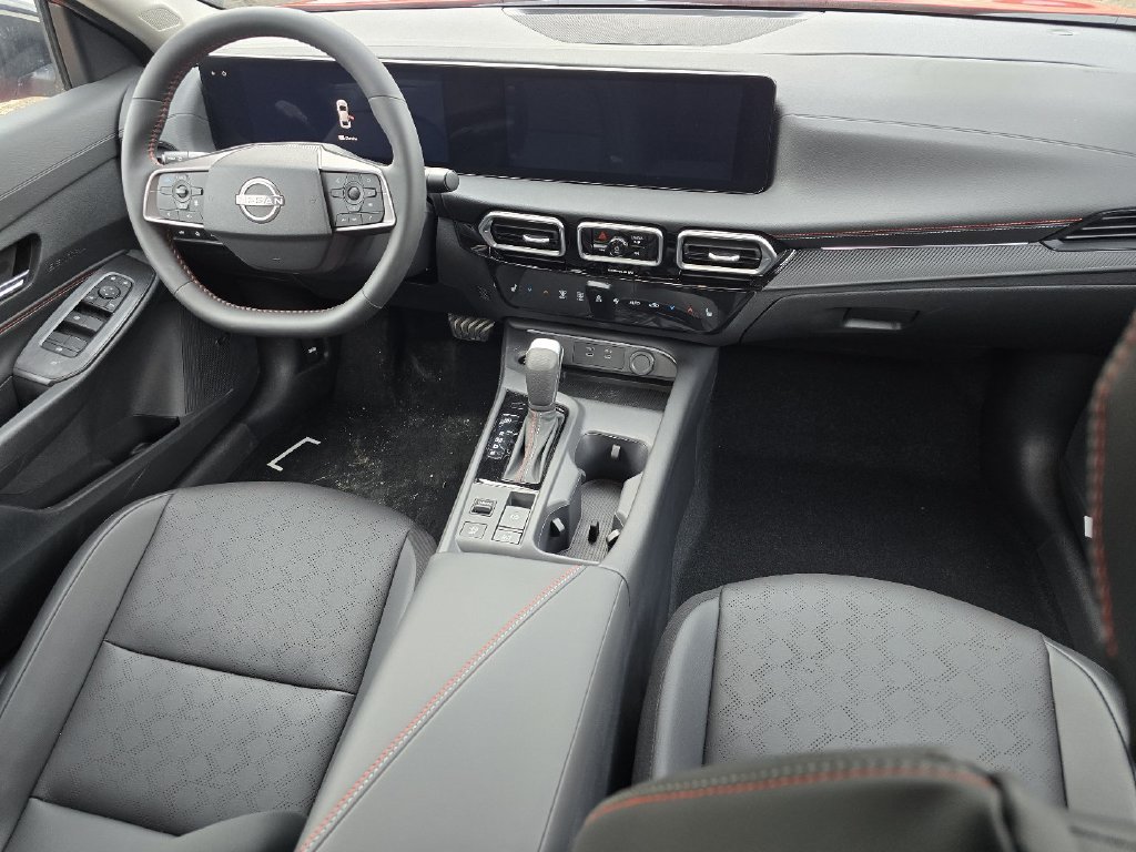 2026 Nissan Sentra SR - Photo 13