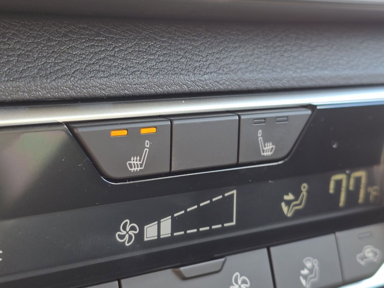 2025 Nissan Altima 2.5 SR photo 3