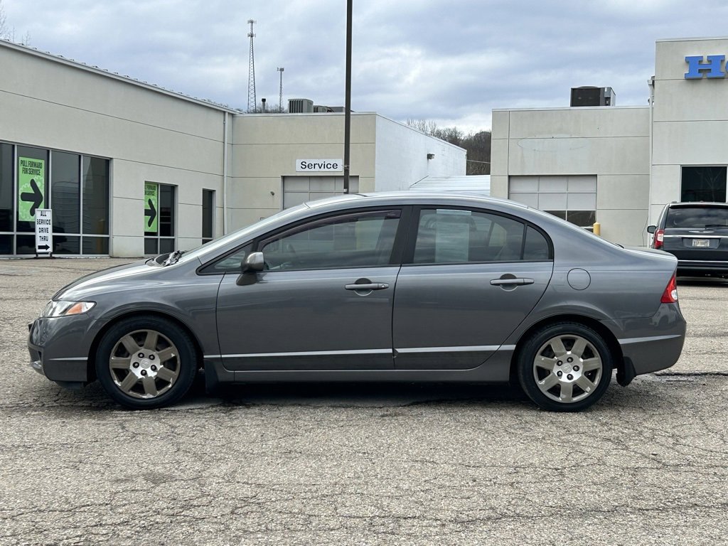 2011 Honda Civic LX photo 2