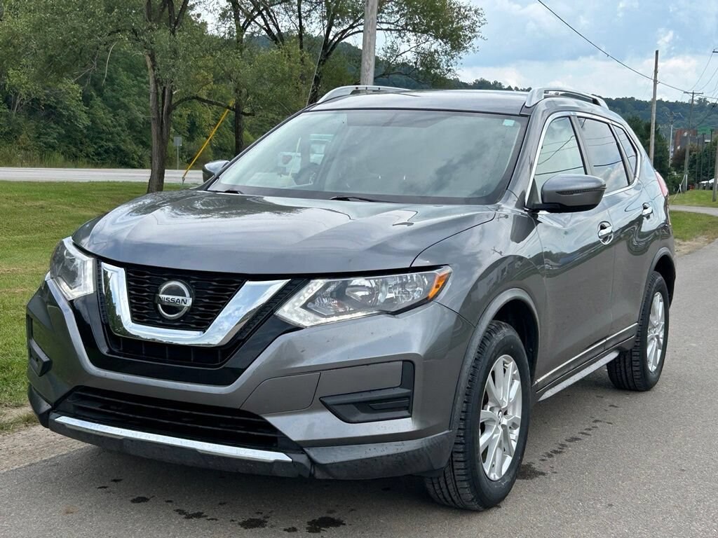 Used 2018 Nissan Rogue SV SUV