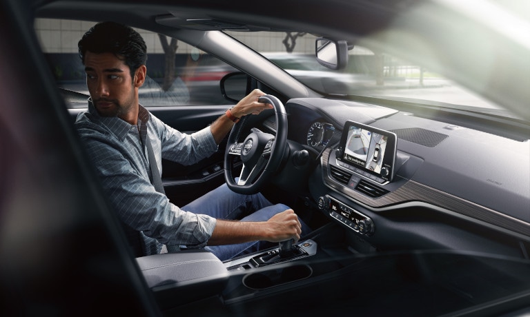 2020 Nissan Altima safety