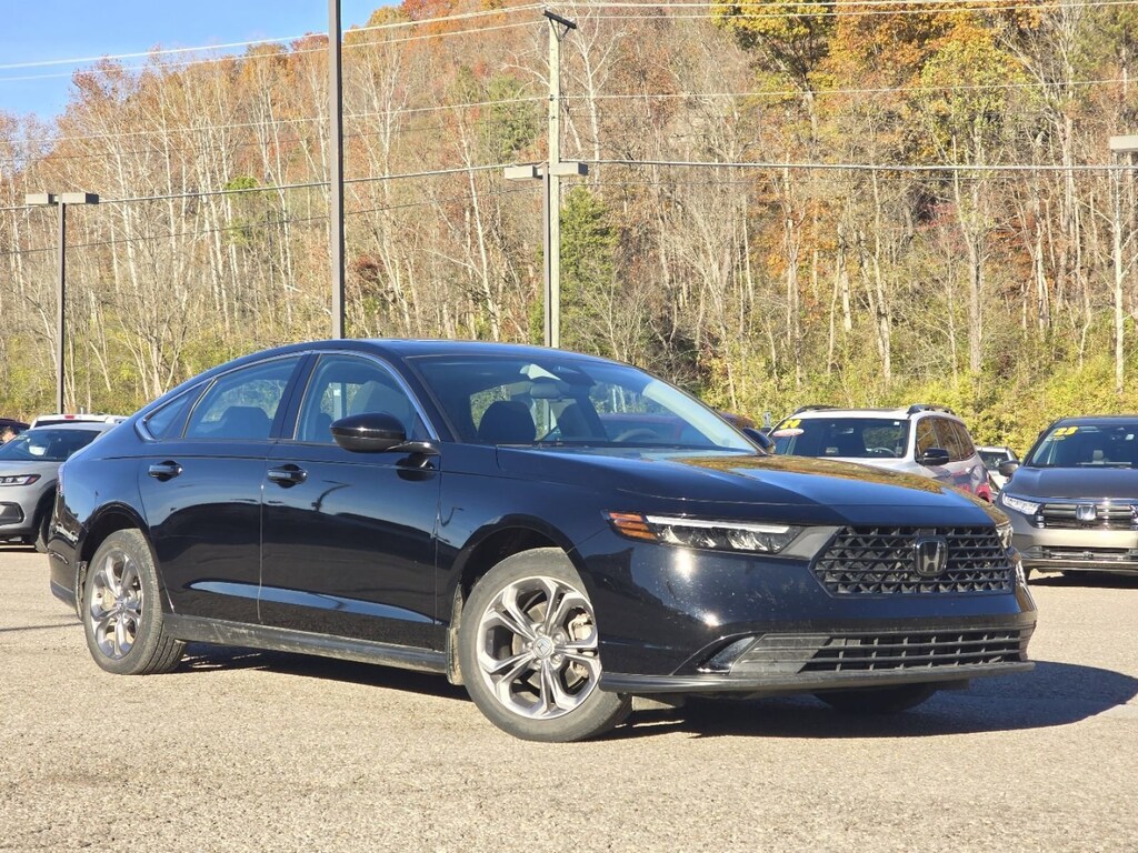 Used 2024 Honda Accord EX Sedan