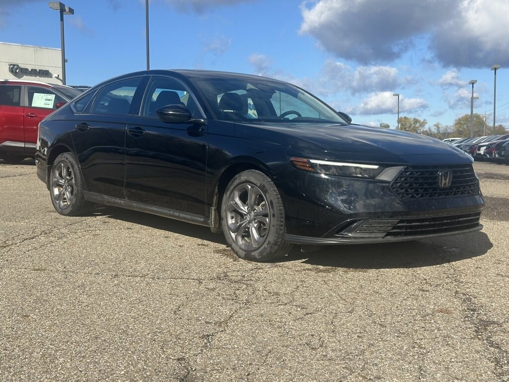Used 2024 Honda Accord EX Sedan