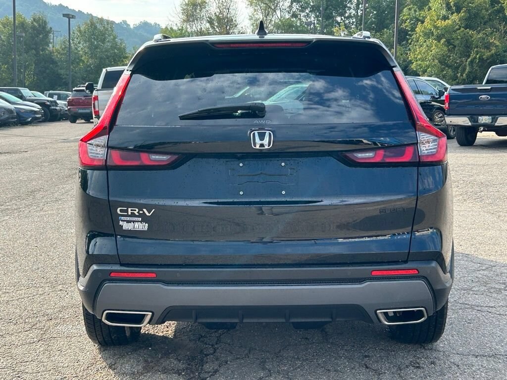 Used 2025 Honda CR-V Hybrid Sport-L SUV