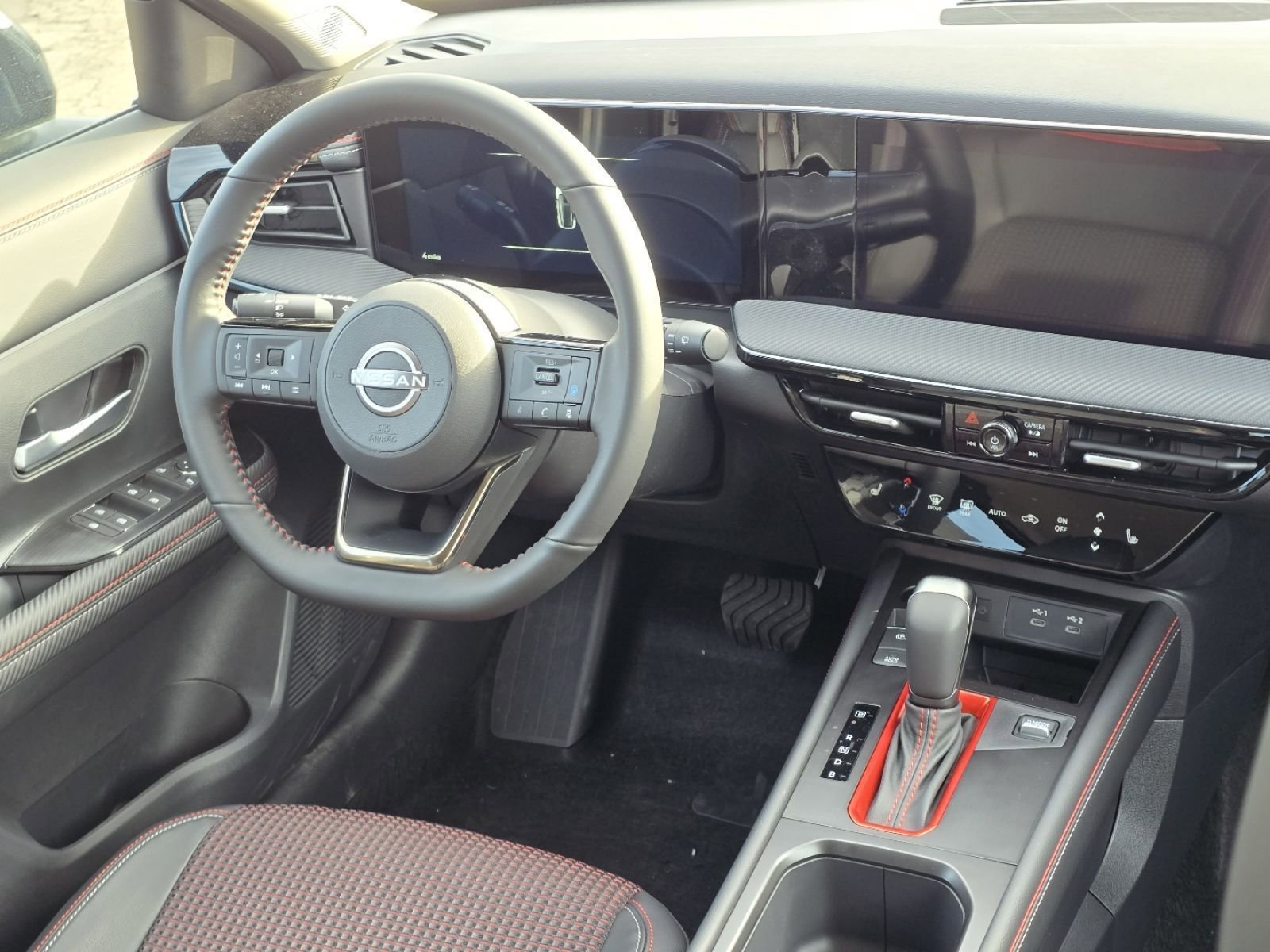 2026 Nissan KICKS SR AWD - Photo 13