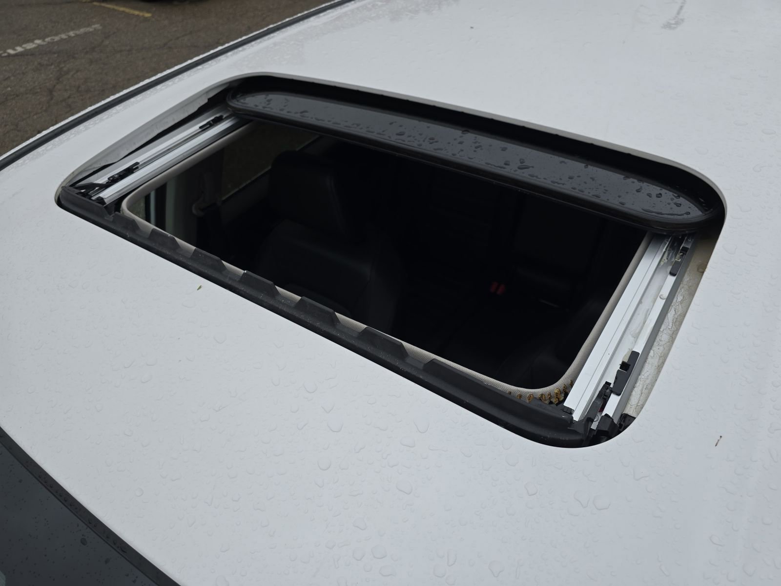 2024 Honda CR-V EX-L photo 2