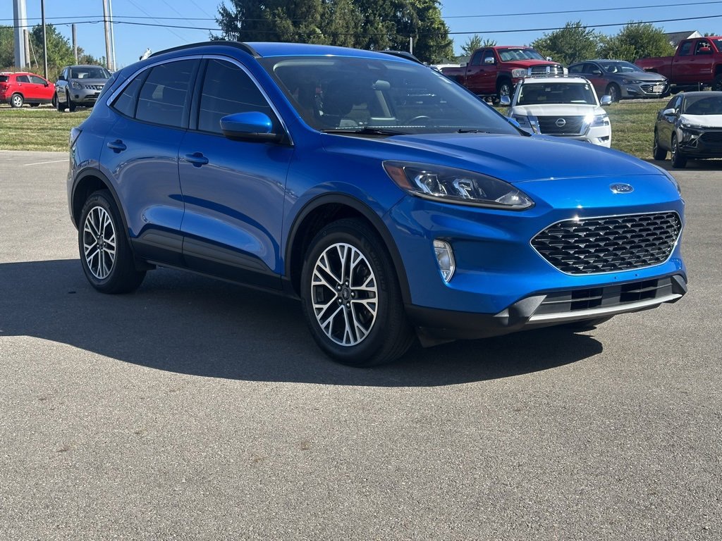 2020 Ford Escape SEL photo 2