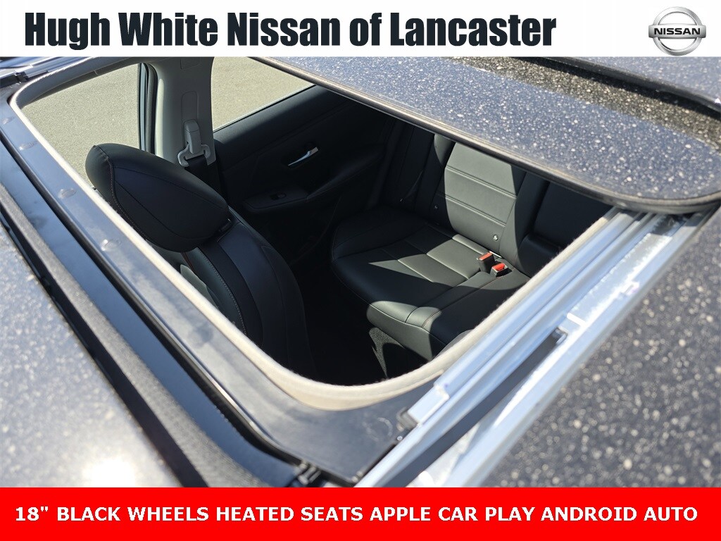 2025 Nissan Sentra SR photo 2