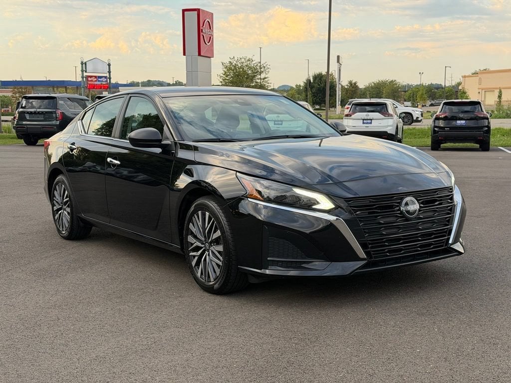 2025 Nissan Altima