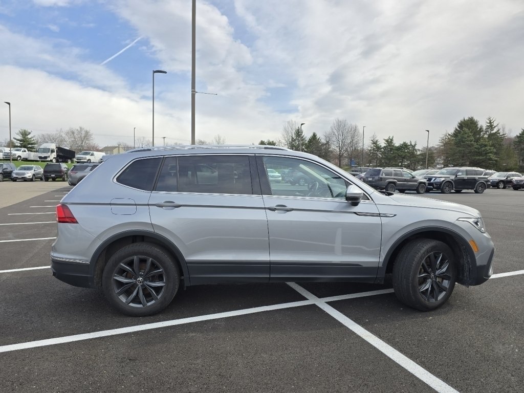 2023 Volkswagen Tiguan SE - Photo 13