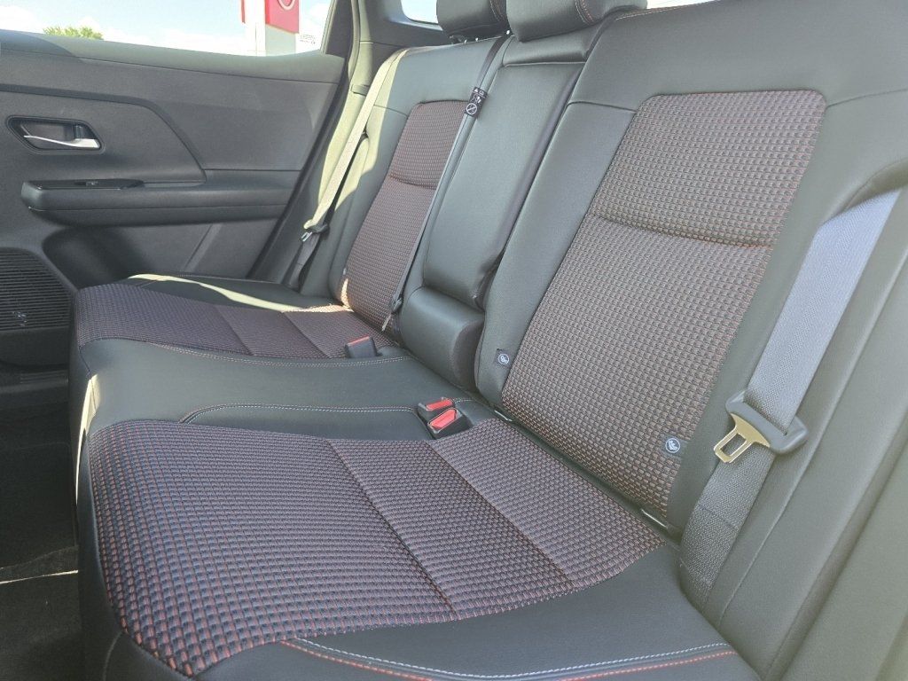 2026 Nissan KICKS SR AWD - Photo 15