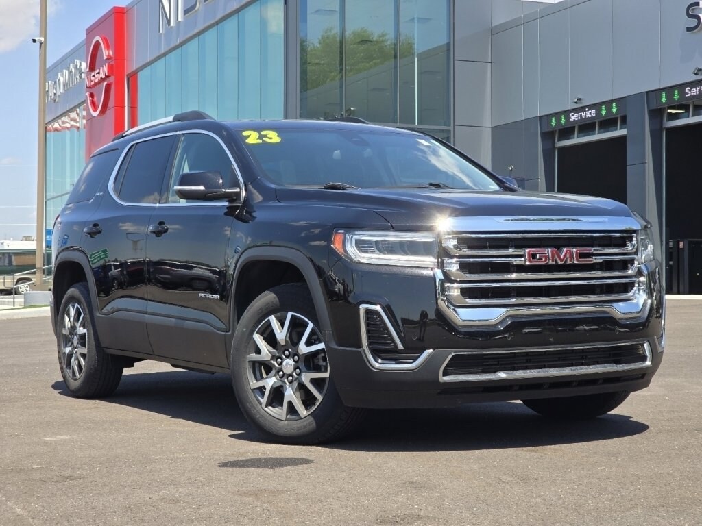 Used 2023 GMC Acadia SLE SUV